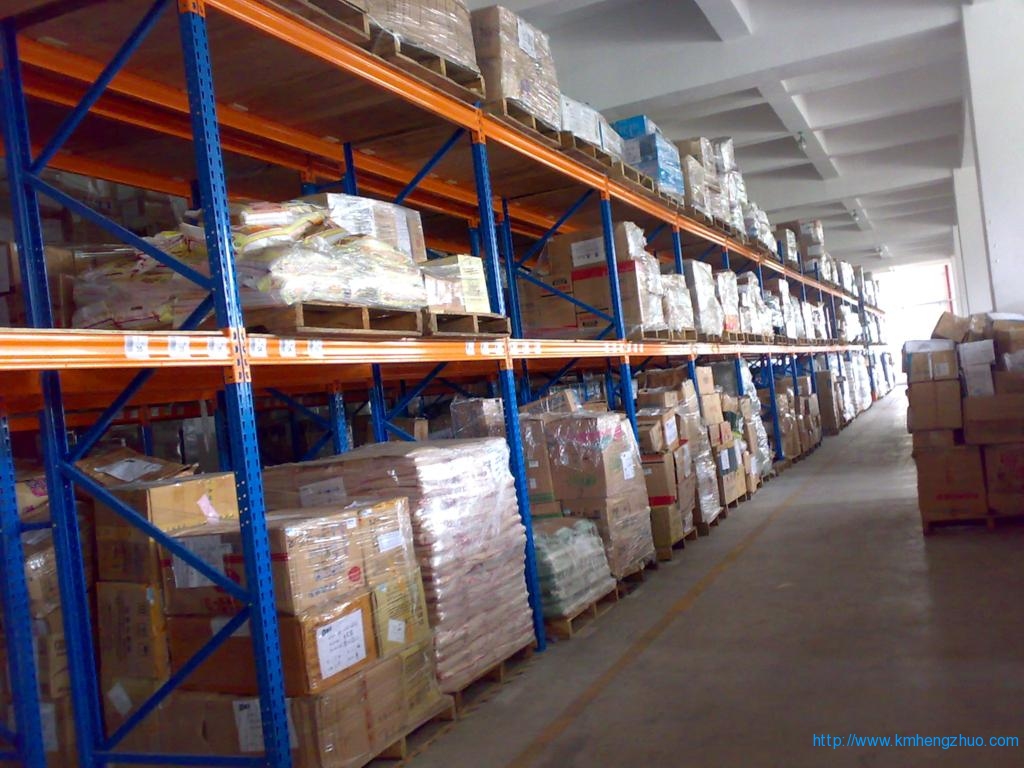 HZ-790型橫梁式貨架    重型高層倉庫貨架應用案例 HZ-790型橫梁式貨架    重型高層倉庫貨架應用案例