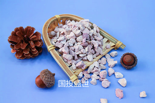 沸石在農業(yè)中的營養(yǎng)素與保水作用-國投盛世