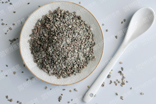 沸石在土地修復(fù)和水處理中的作用-國投盛世