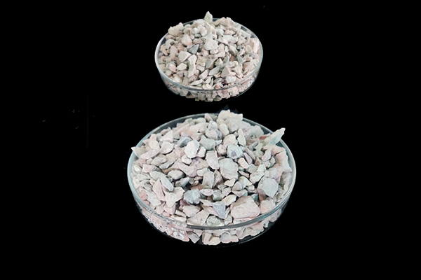 為什么大多數(shù)養(yǎng)雞場(chǎng)都在使用沸石？-國投盛世